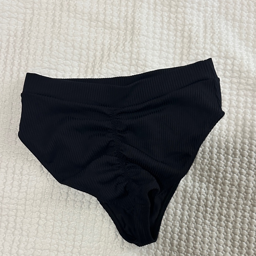 MONTCE Medium M Ruched Black High-Waisted Bikini Bottom